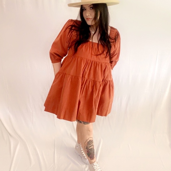 Rust color dress - Picture 4 of 5